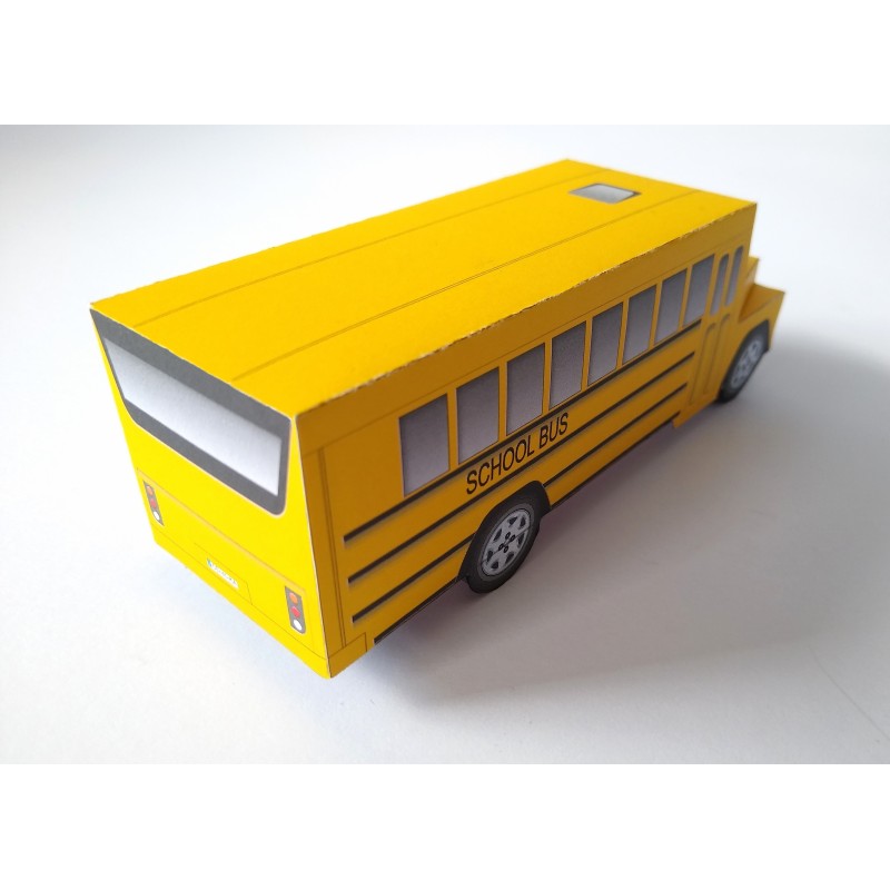 SCHOOL BUS - model for beginners (JSC 815)